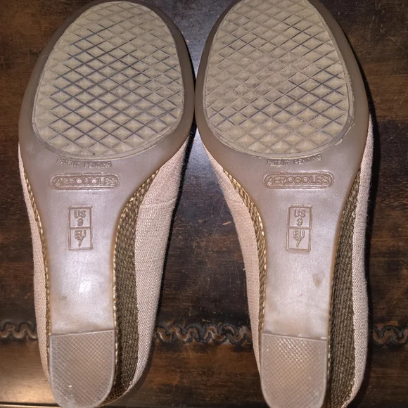 Aerosoles Women's Linen Wedge Shoes - Tan - Picture 6 of 8